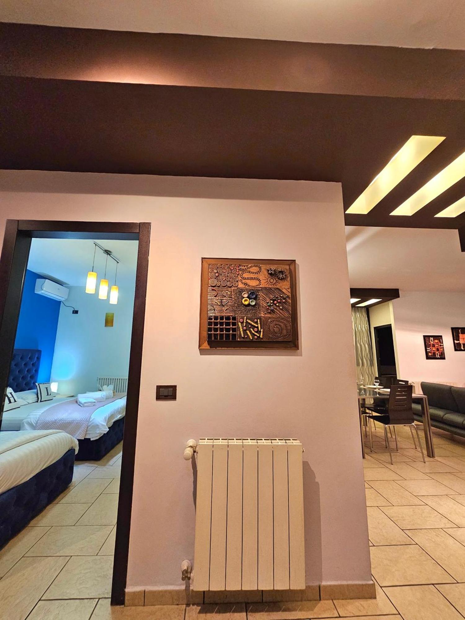 Center Apartment Easy_Luxury Тирана Экстерьер фото