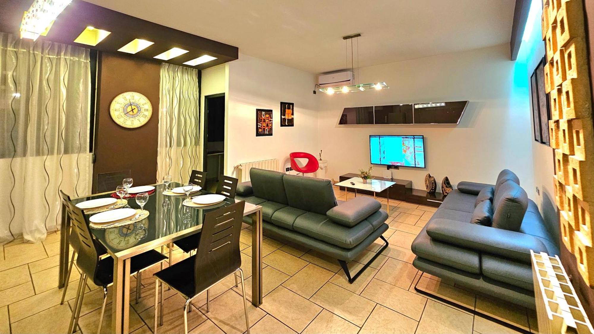 Center Apartment Easy_Luxury Тирана Экстерьер фото