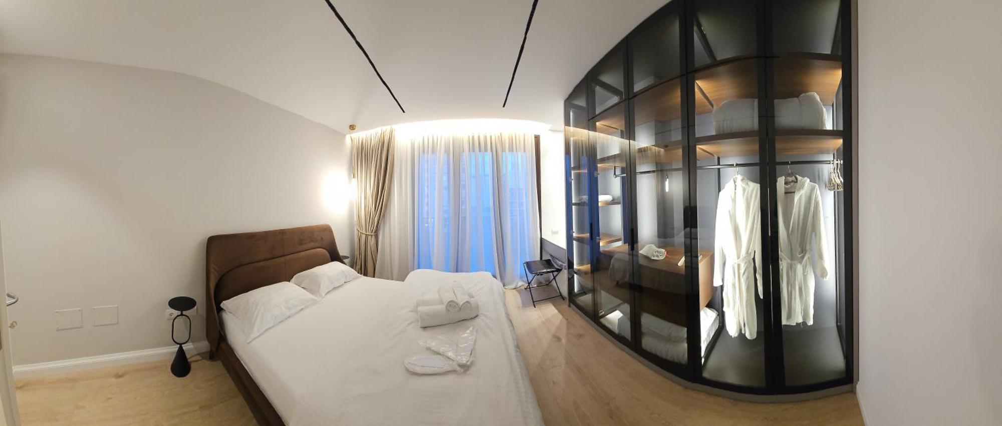 Center Apartment Easy_Luxury Тирана Экстерьер фото