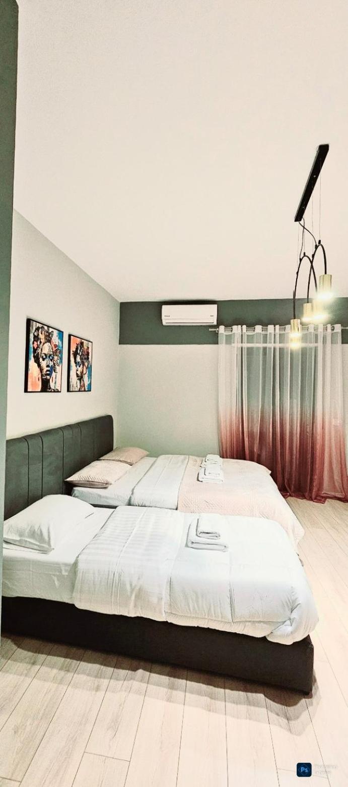 Center Apartment Easy_Luxury Тирана Экстерьер фото